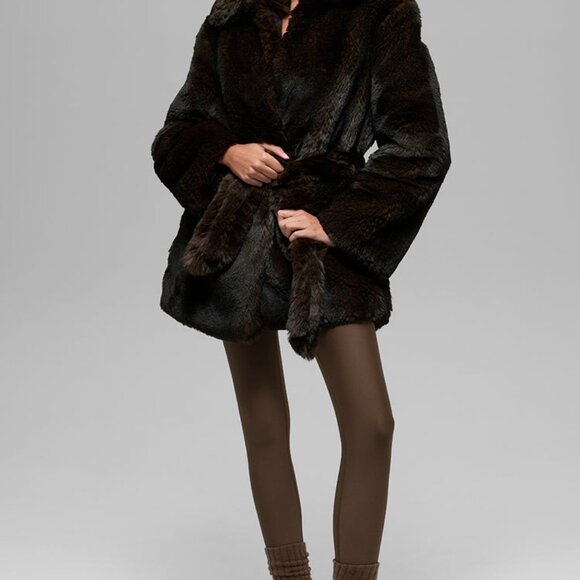 Alo Yoga Faux Fur Starstruck Coat Midnight Brown/Black - Picture 4 of 4